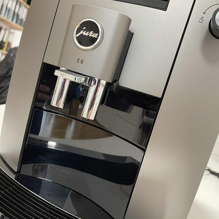 REFURBISHED JURA E6(EC) DARK INOX