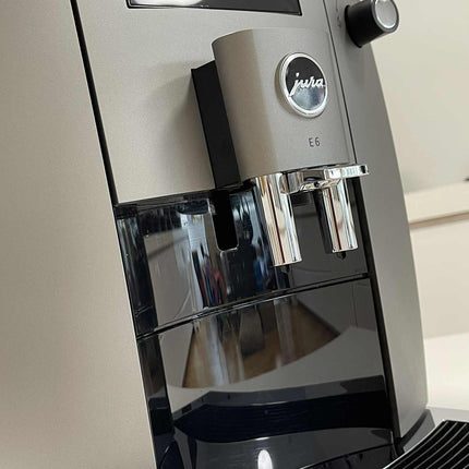 REFURBISHED JURA E6(EC) DARK INOX