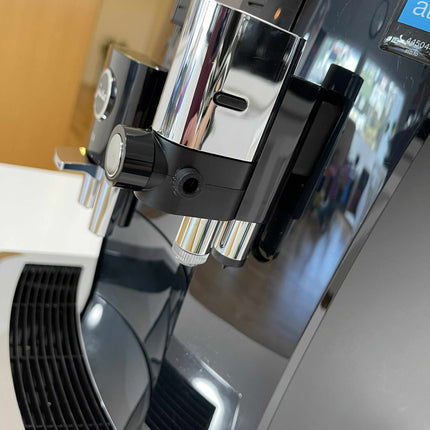 REFURBISHED- JURA E8 (EB) PIANO BLACK