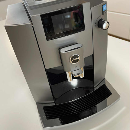 REFURBISHED JURA E6(EC) DARK INOX