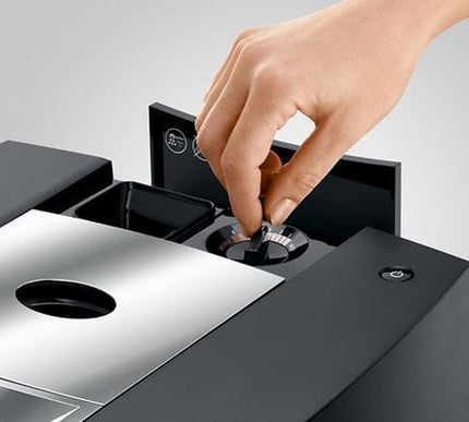 JURA J8 (EA) MIDNIGHT SILVER