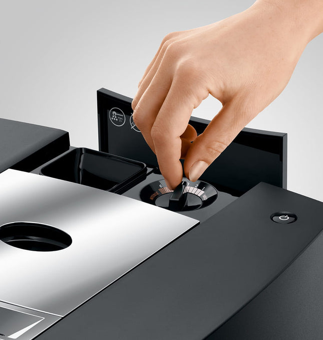 JURA J8 (EA) MIDNIGHT SILVER